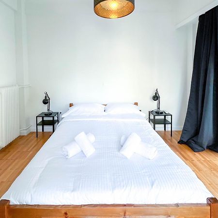 Family Two Bedroom Apartment Benaki Athena Bagian luar foto