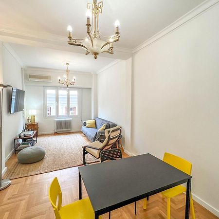 Family Two Bedroom Apartment Benaki Athena Bagian luar foto